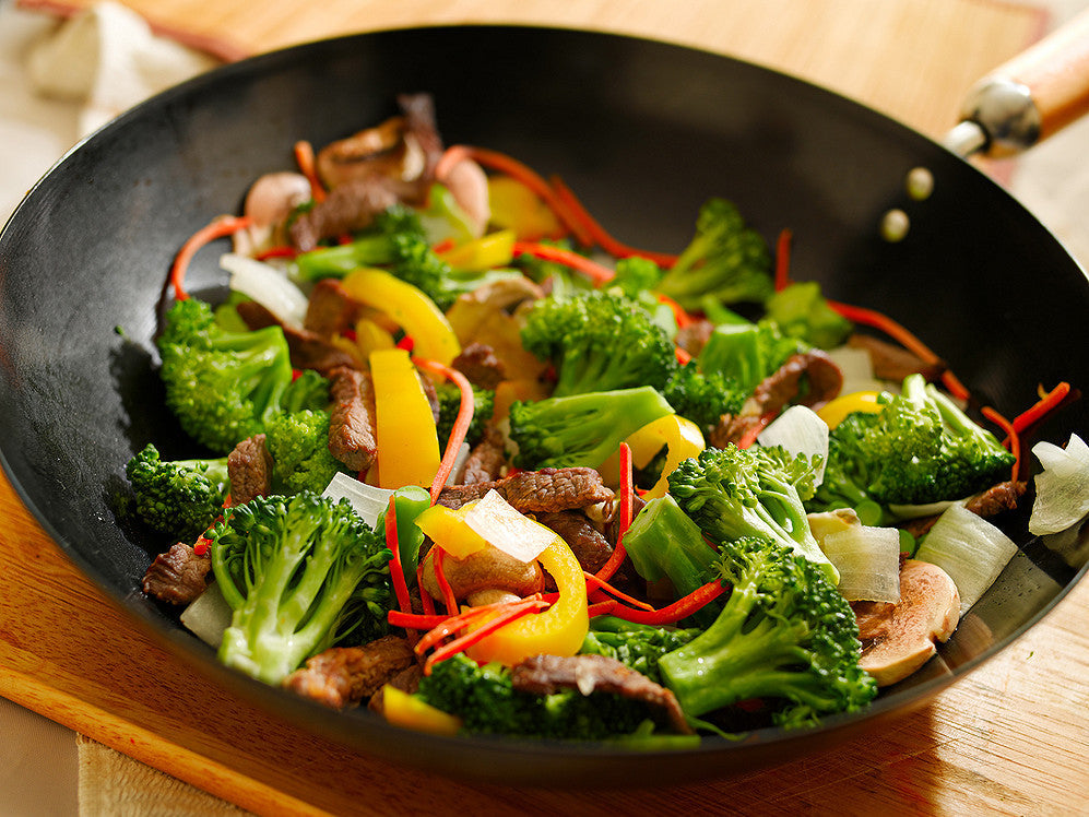 Veganer Brokkoli-Wok mit Cashews