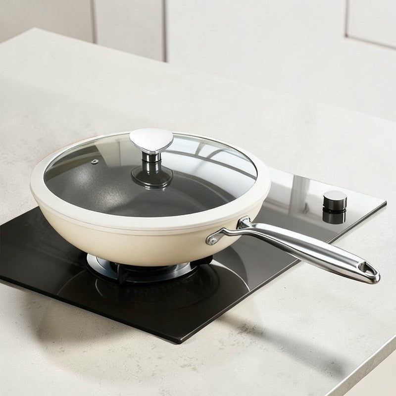 Le Yorano PFOA Free Wok mit ergonomischem Griff aus Soft-Touch-Material