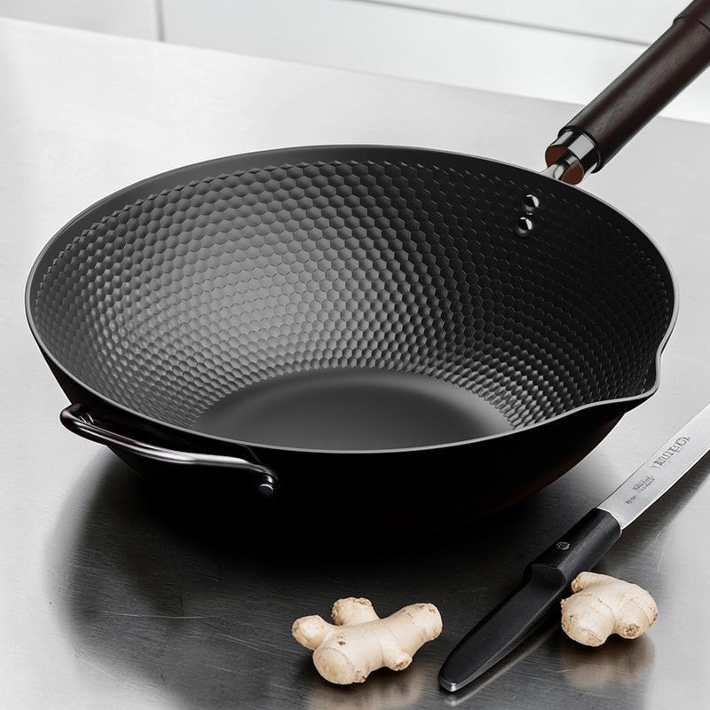 Le Sayumi Wok komplett mit Antihaftbeschichtung in Verpackung