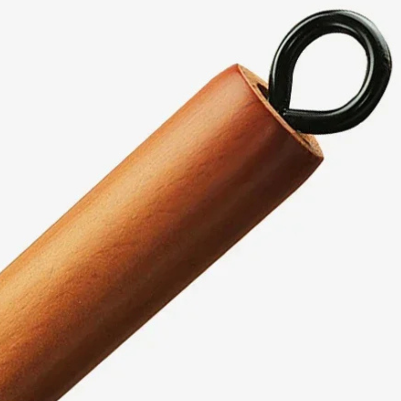 Le Shiretoko Schmiedeeisen-Wok 32 cm seitliche Ansicht mit gewölbter Form