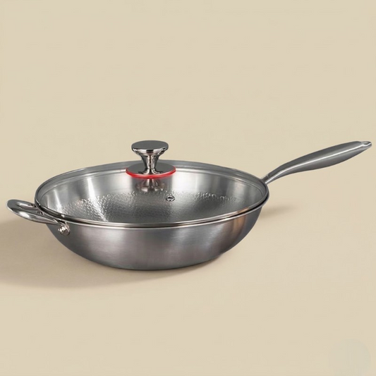 Le Honari Edelstahl Wok in klassischer Frontalansicht