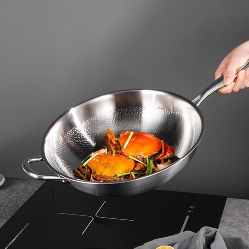 Le Myogi Edelstahl Wok seitliches Profil mit hohem Rand