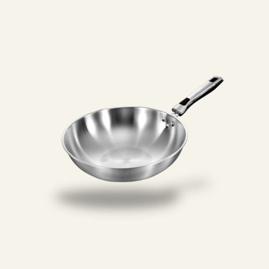 Le Shiomi Edelstahl Wok 30 cm in glänzender Vorderansicht für vielseitiges Kochen