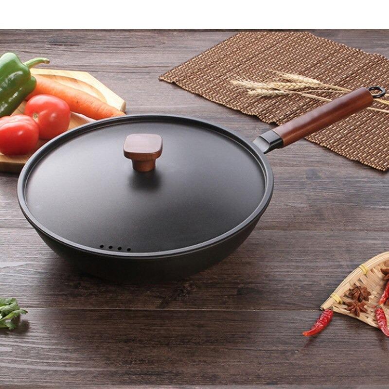Familien-Wok mit Holzgriff