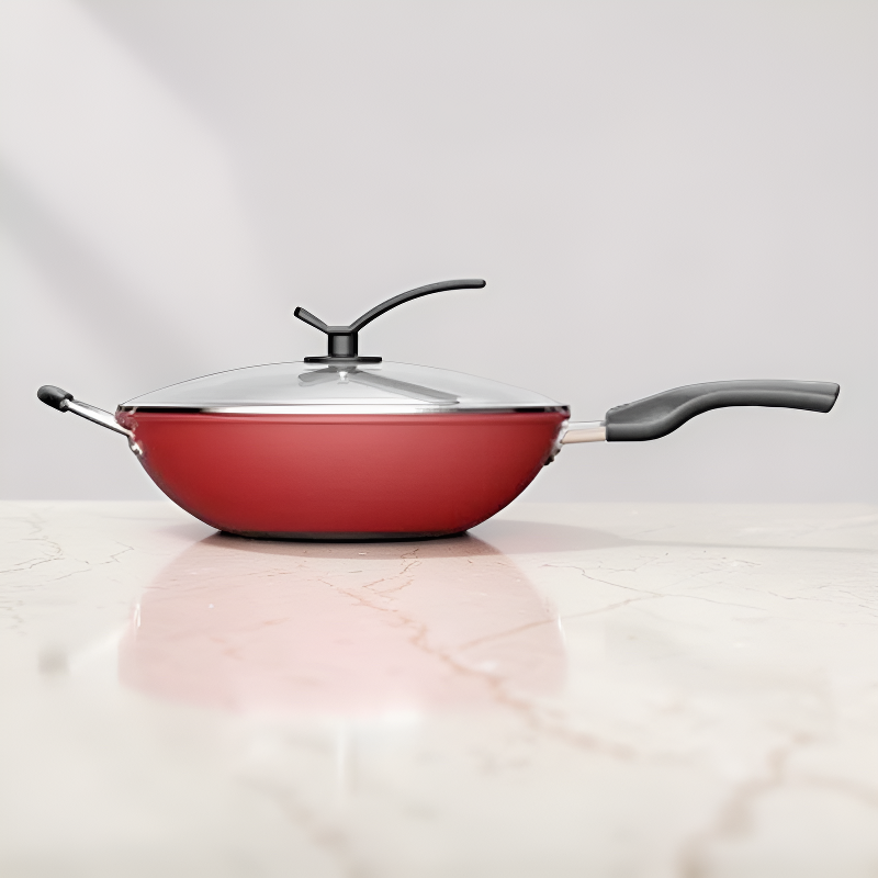 Le Korami Wok mit Wabenbeschichtung in der originalen Lieferverpackung