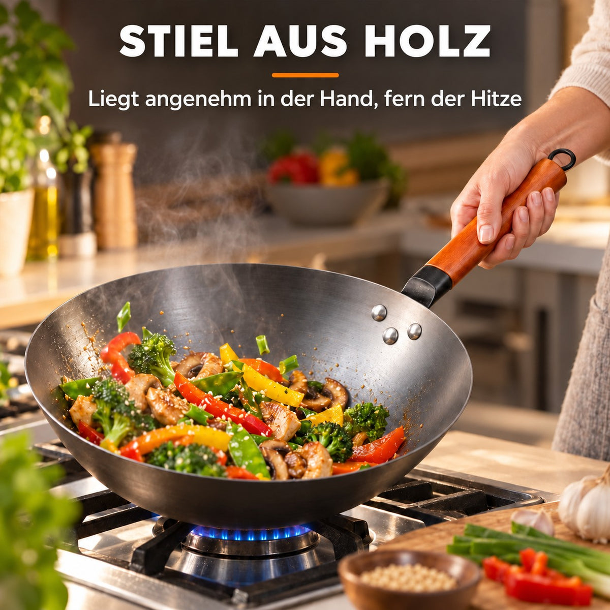 Le Oniri – Wok 32 Cm, STIEL AUS HOLZ: Liegt angenehm in der Hand, fern der Hitze