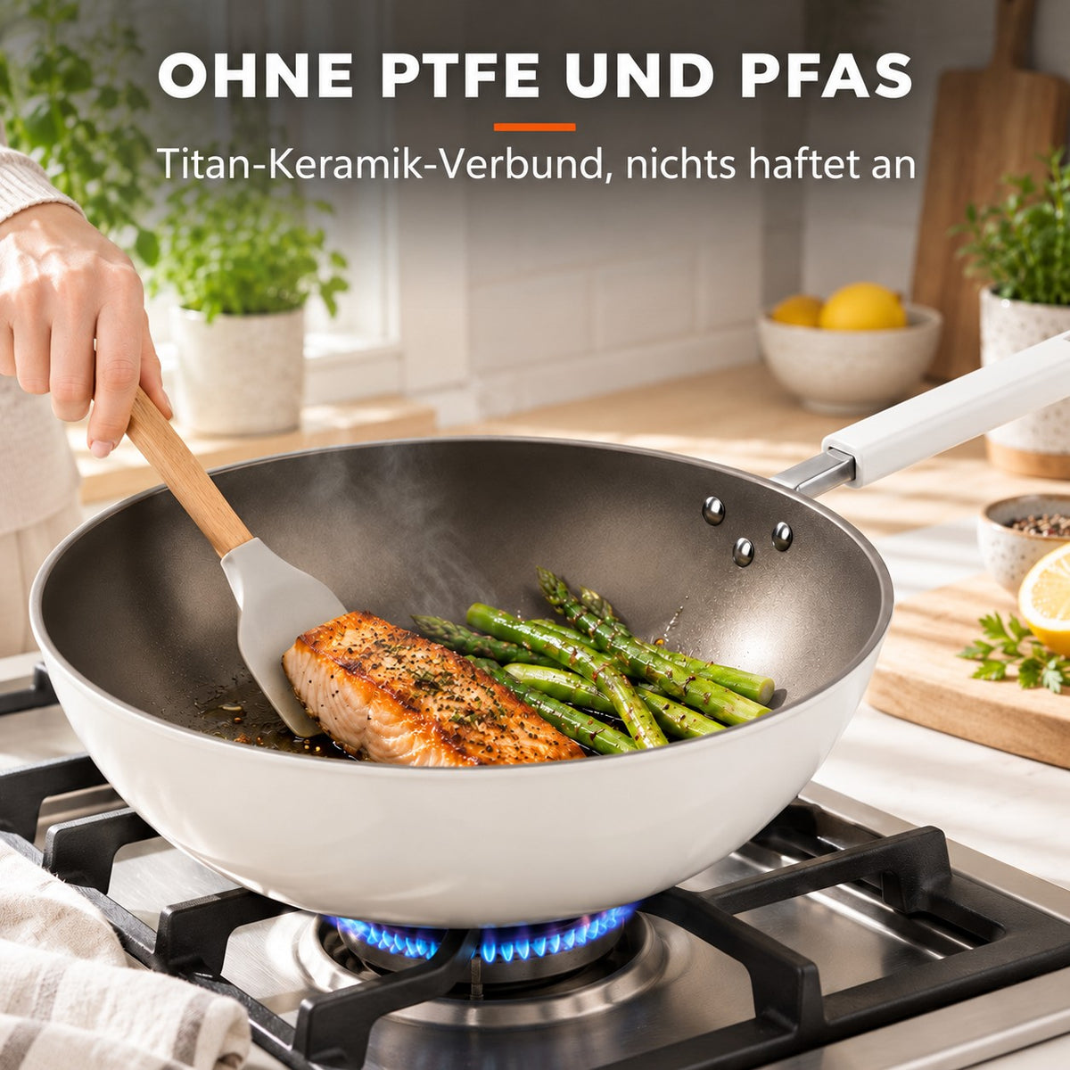 Le Asahidake – Wok Keramik Induktion, OHNE PTFE UND PFAS: Titan-Keramik-Verbund, nichts haftet an